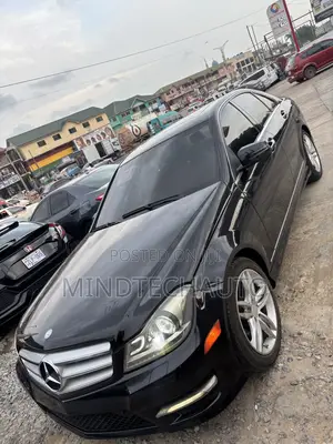 Mercedes-Benz C250 2013 Black