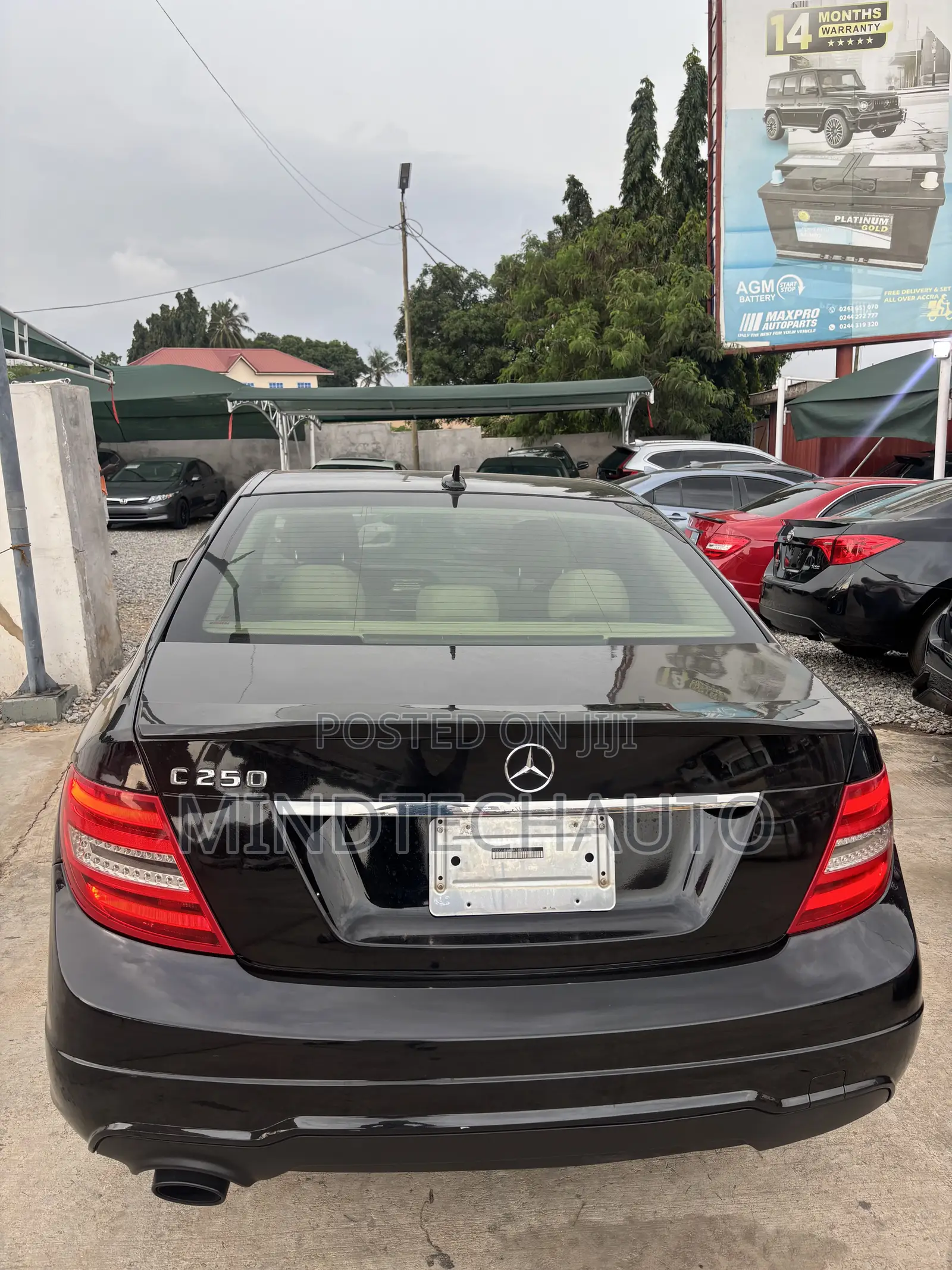 Mercedes-Benz C250 2013 Black
