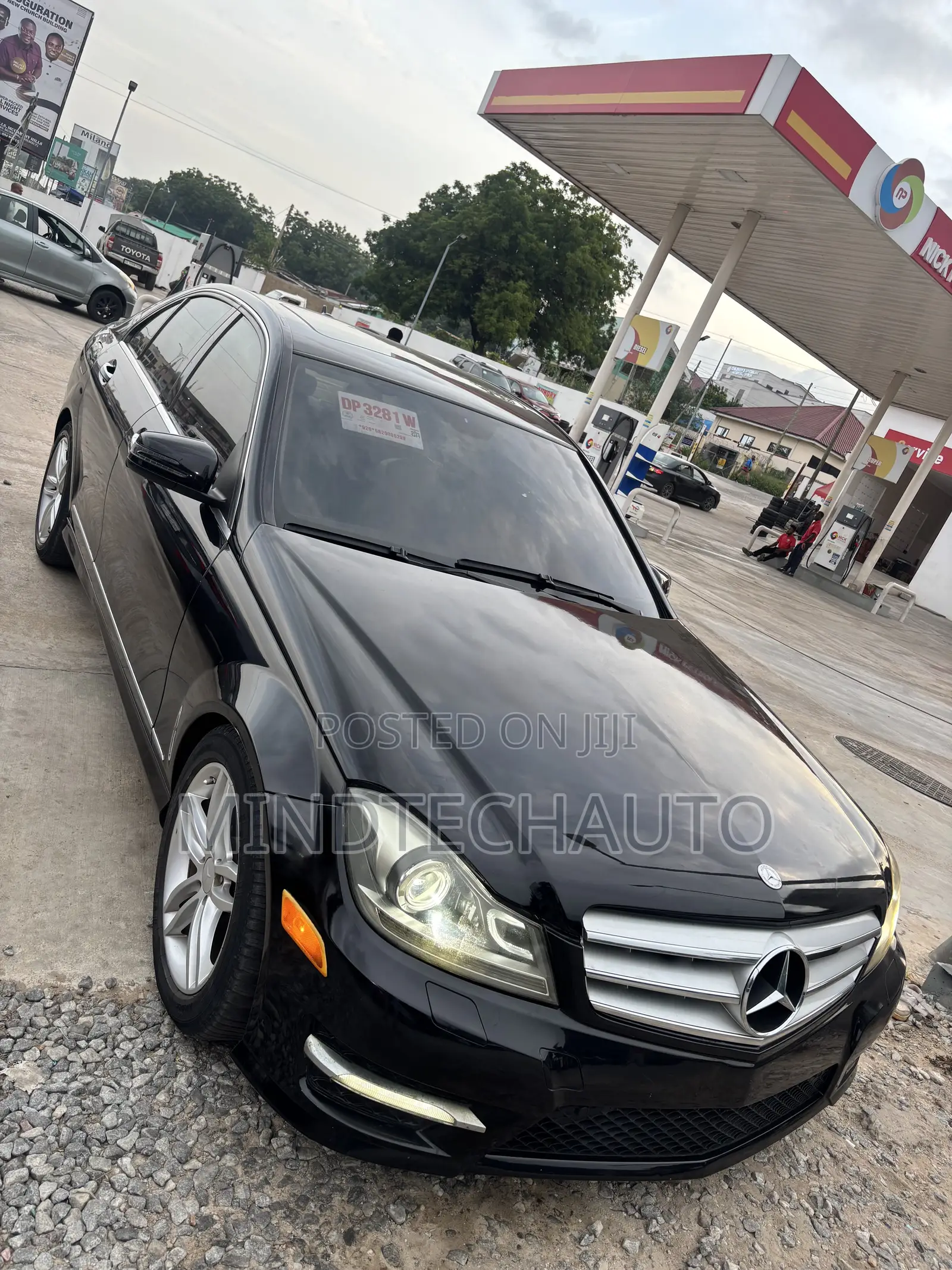 Mercedes-Benz C250 2013 Black