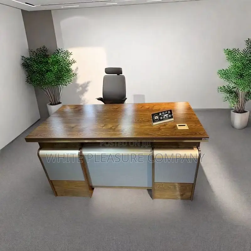Executive Desk 1.4m