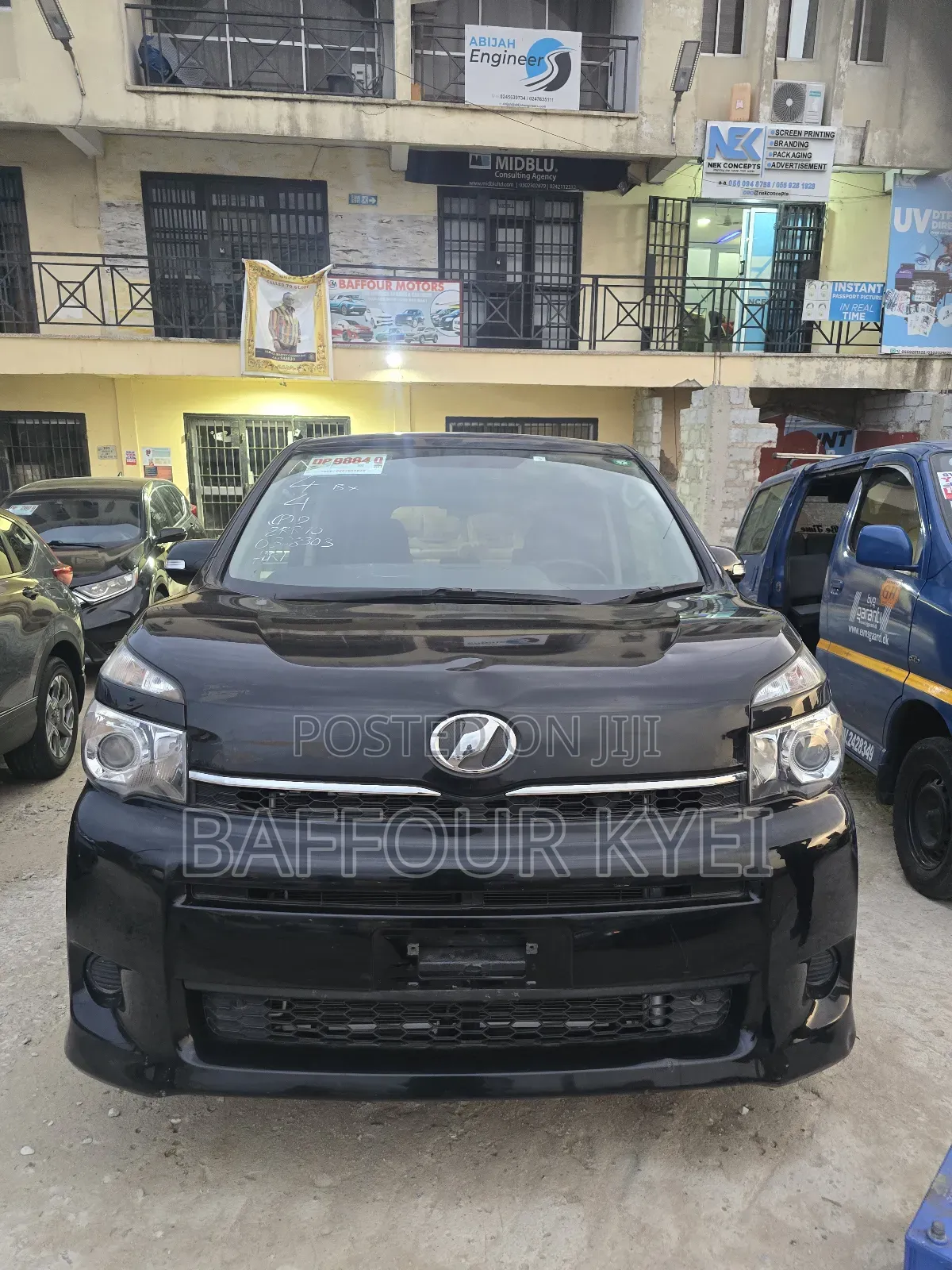 Toyota Voxy 2012 Black