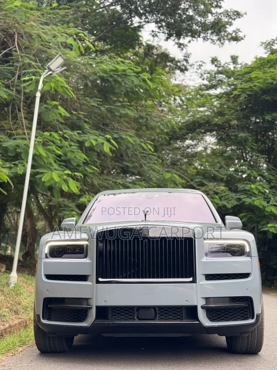Rolls-Royce Cullinan Black Badge 2022 Green