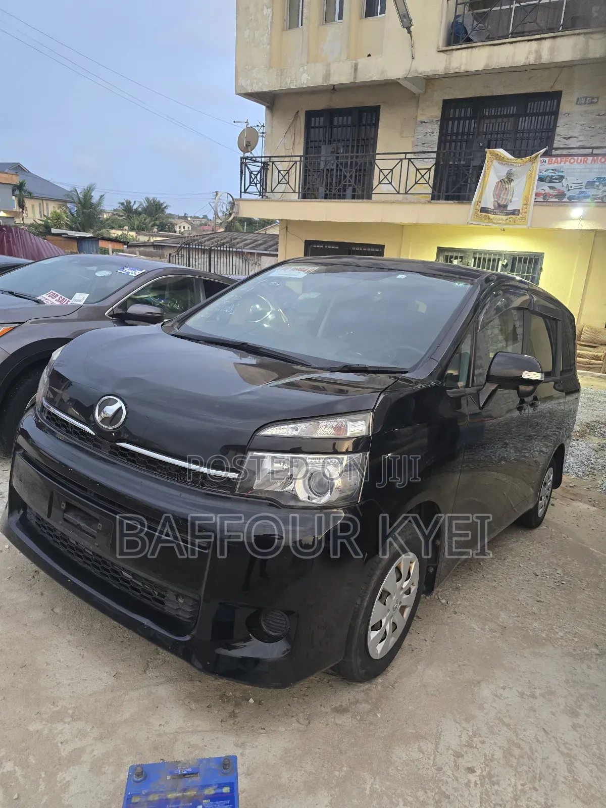 Toyota Voxy 2012 Black