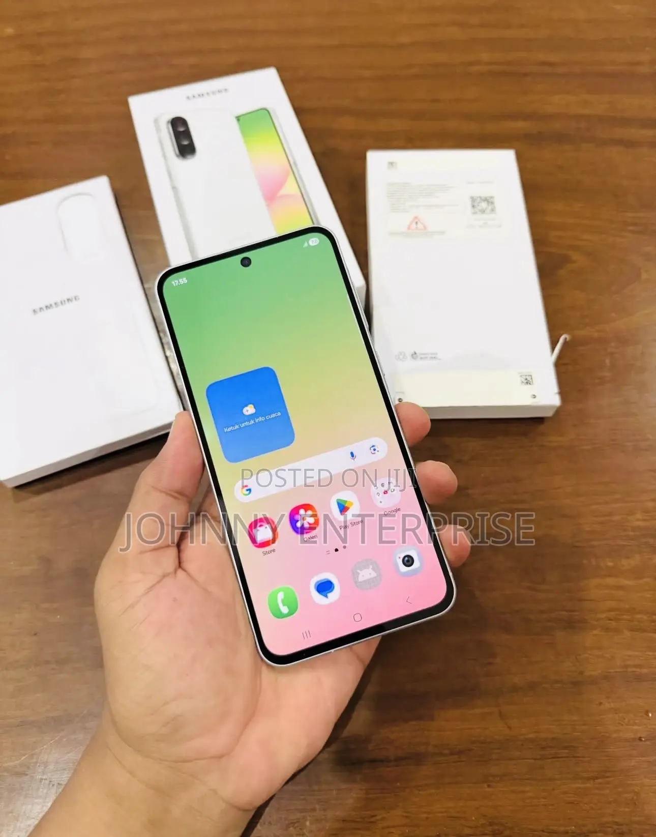 New Samsung Galaxy A56 256 GB Gray
