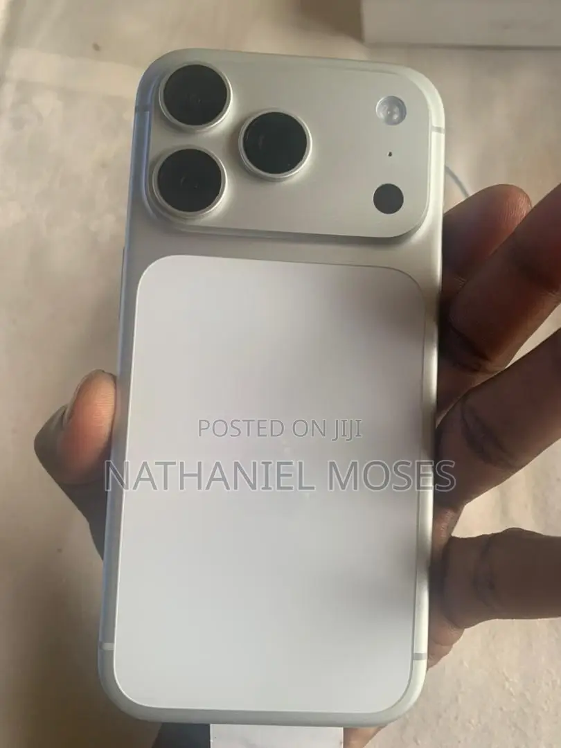 New Apple iPhone 17 Pro 256 GB White