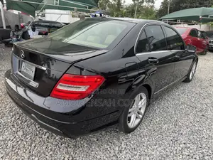 Mercedes-Benz C250 2012 Black