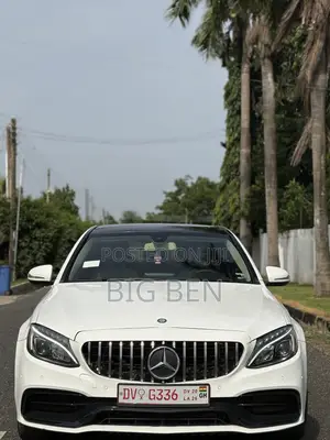 Mercedes-Benz C300 Sport 4Matic Sedan AWD (2.0L 4cyll 7A) 2016 White