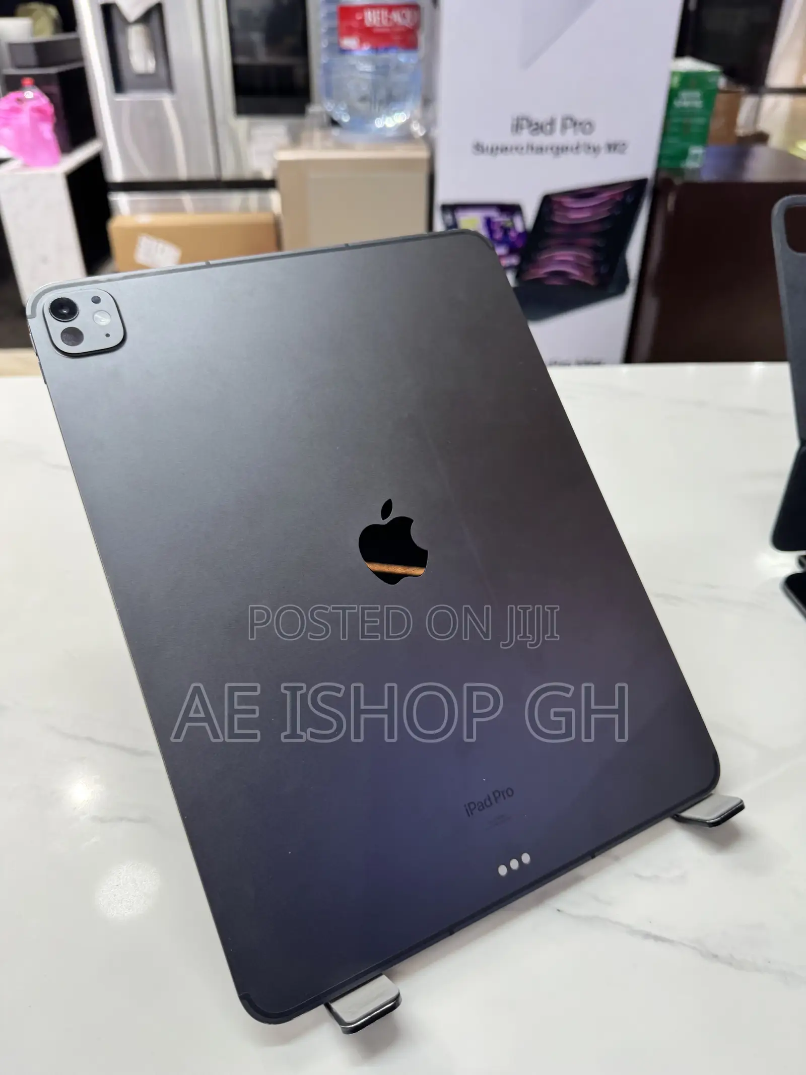 Apple iPad Pro 13 (2024) 256 GB Gray