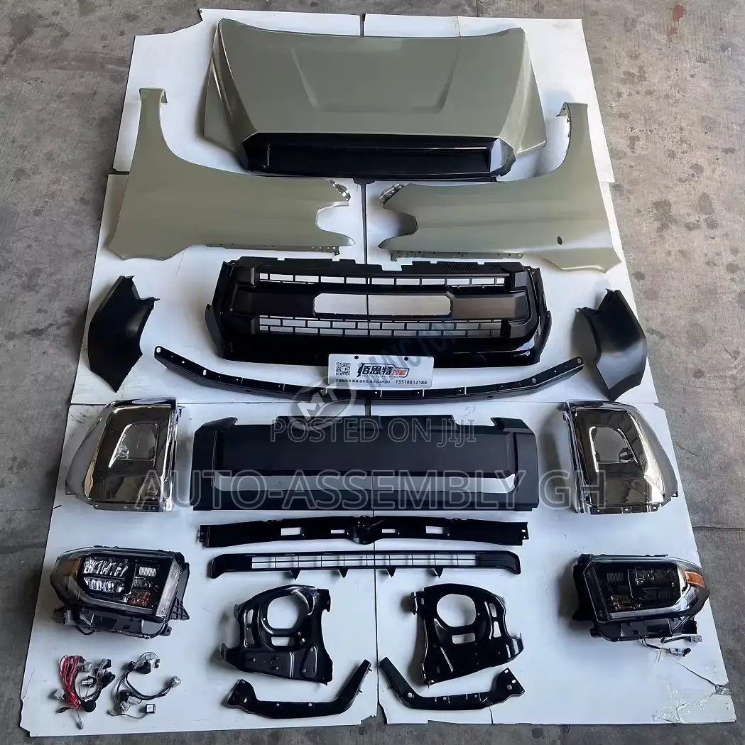 Toyota Tundra 2007-2013 Upgraded to 2021 Body Kit