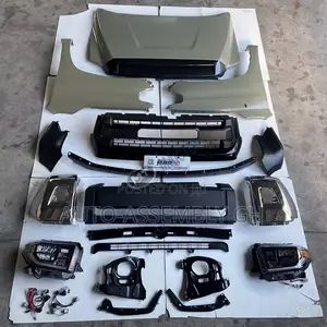 Toyota Tundra 2007-2013 Upgraded to 2021 Body Kit