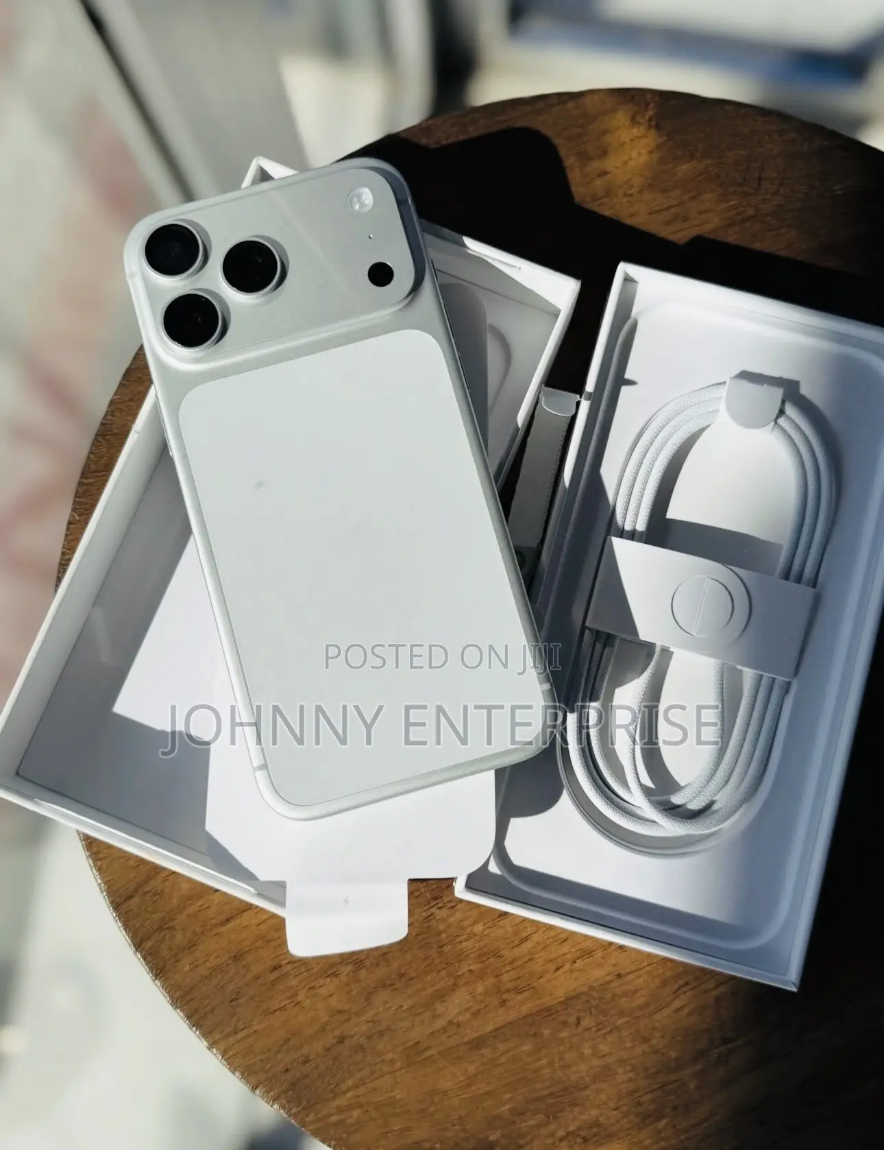 New Apple iPhone 17 Pro Max 1 TB Silver