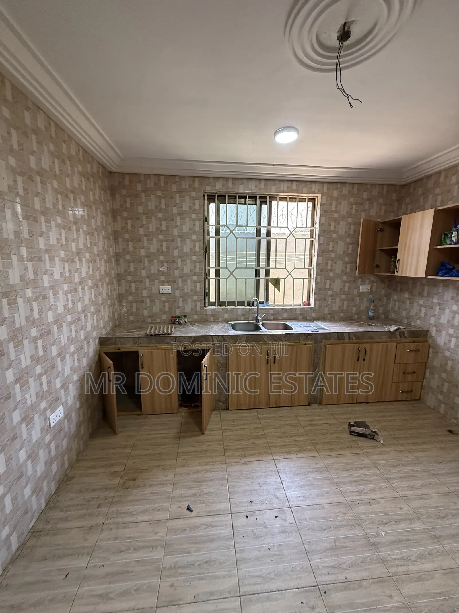 2bdrm Apartment in Mr Dominic Estates, Old Barrier for rent