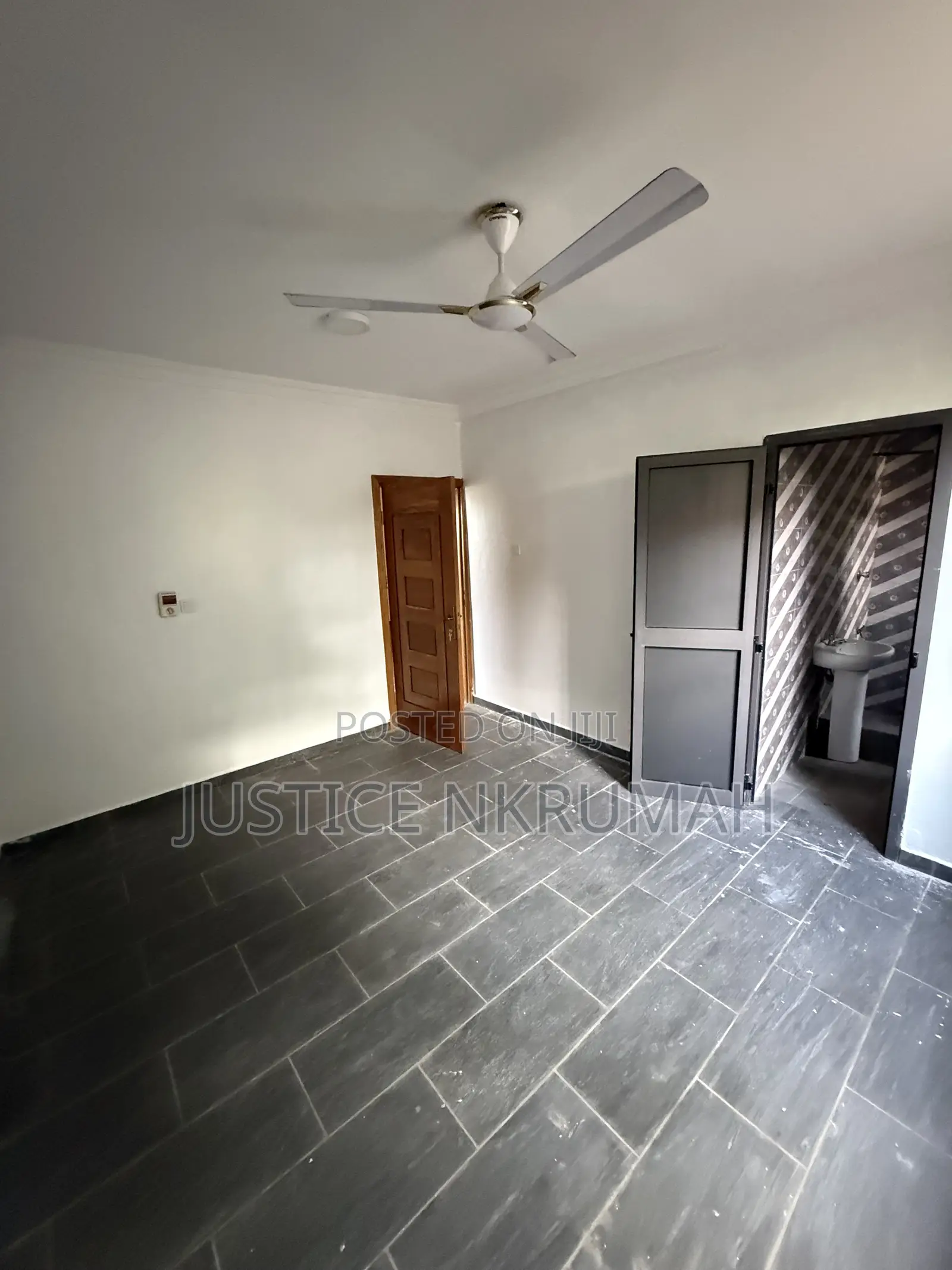 Furnished 1bdrm Apartment in Mr. Justice Estate, Old Barrier for rent