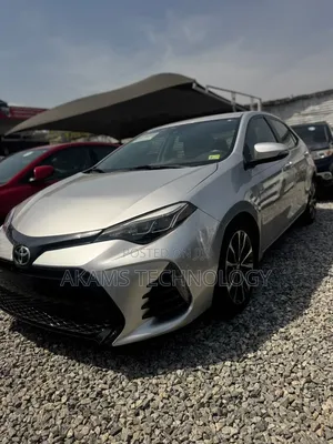 Toyota Corolla SE Special Edition 4dr Sedan (1.8L 4cyl CVT) 2017 Silver
