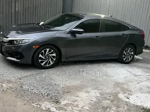 Honda Civic EX 4dr Sedan (2.0L 4cyl) 2017 Gray