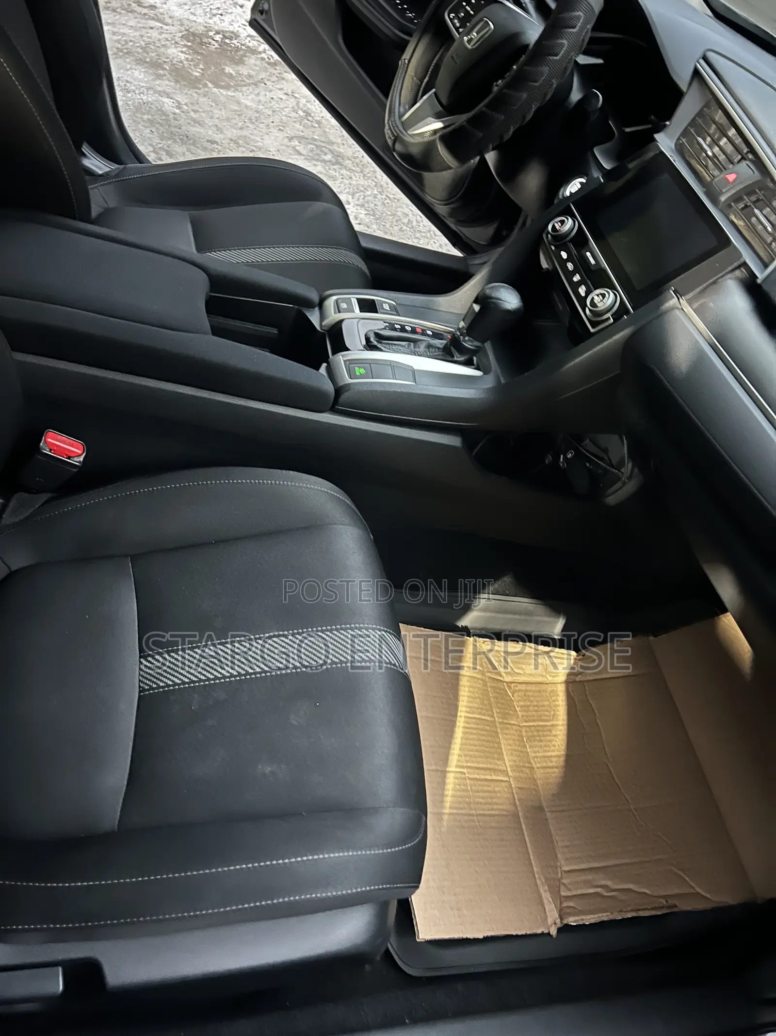 Honda Civic EX 4dr Sedan (2.0L 4cyl) 2017 Gray