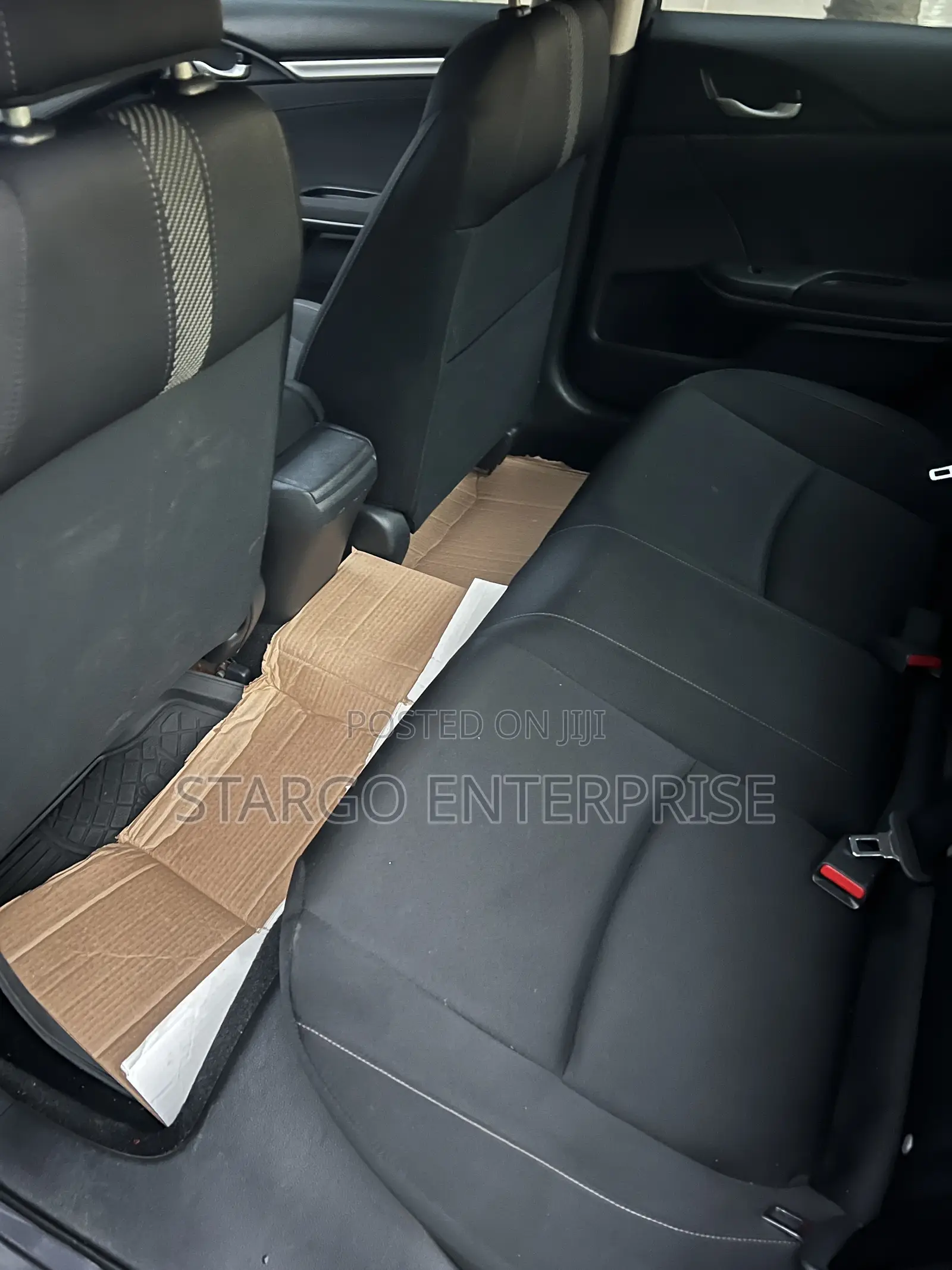 Honda Civic EX 4dr Sedan (2.0L 4cyl) 2017 Gray