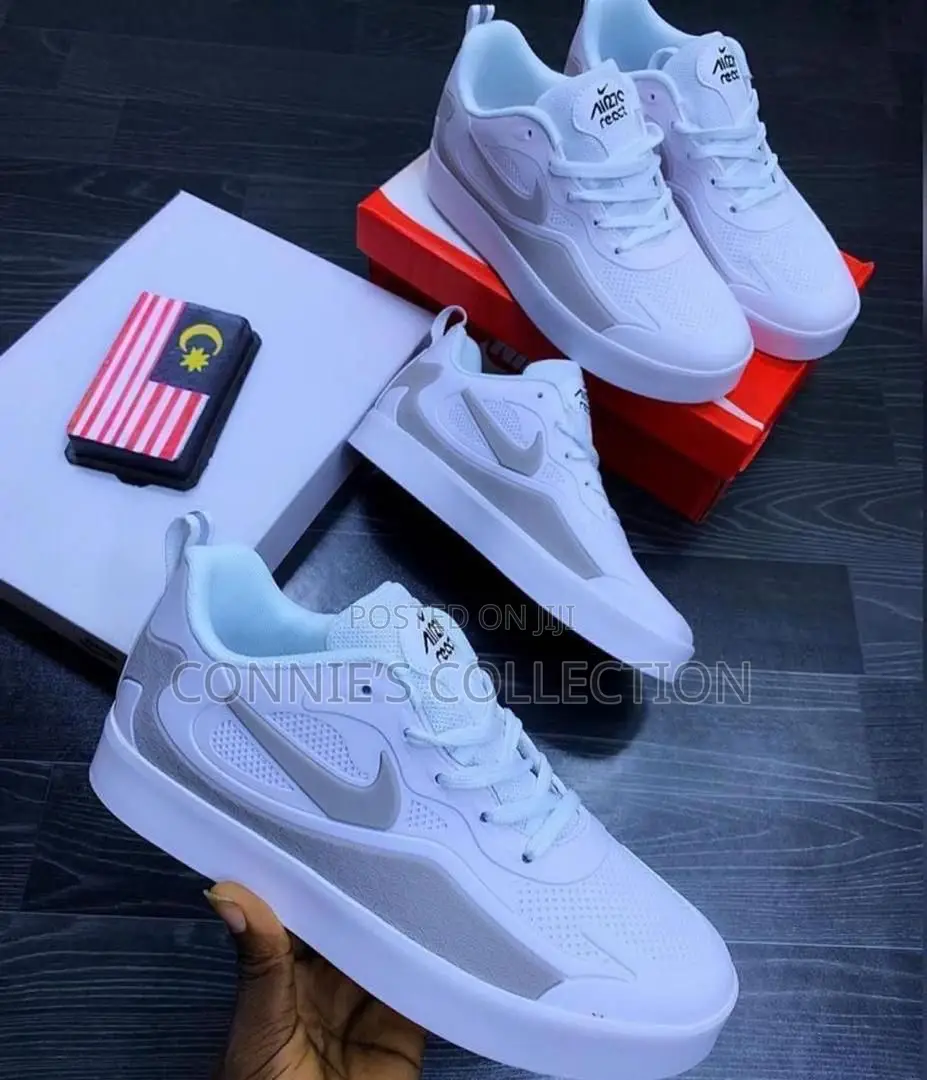 Nike Air 270 React