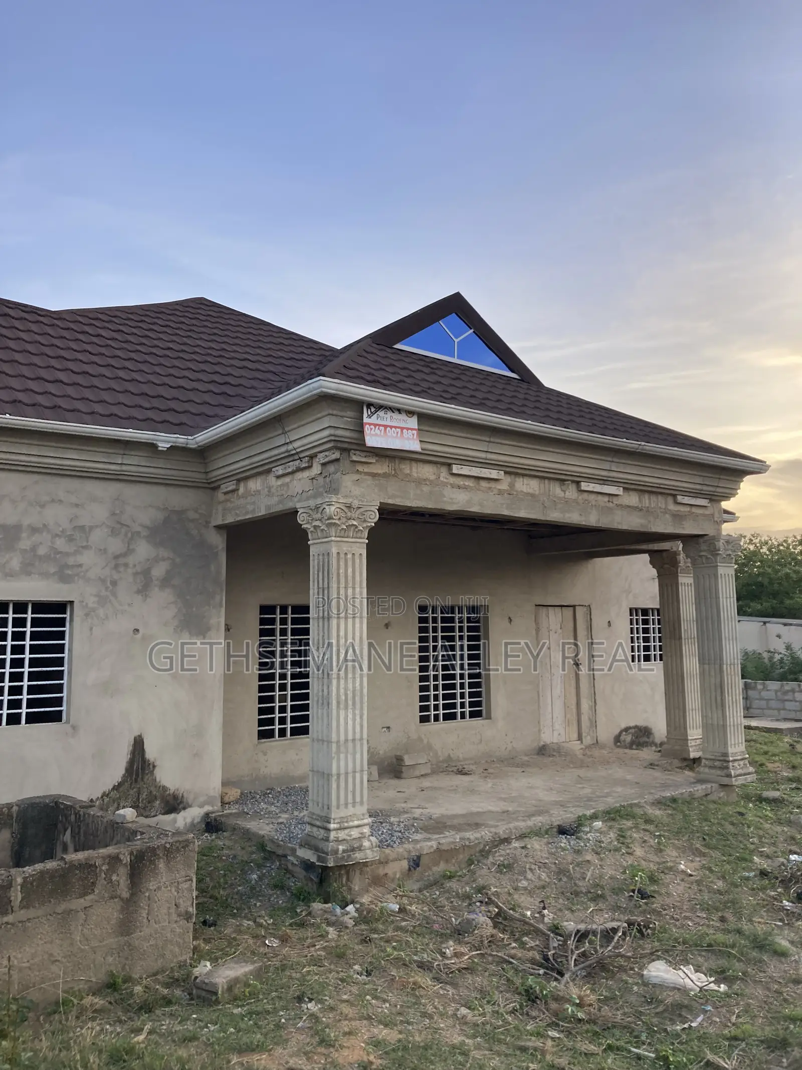 4bdrm House in Gethsemeny Alley, Ablekuma for sale