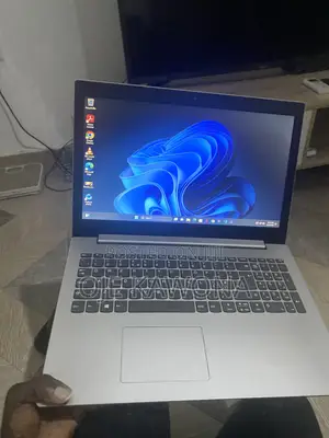 Laptop Lenovo Ideapad 3 8GB AMD Ryzen 5 SSD 256GB