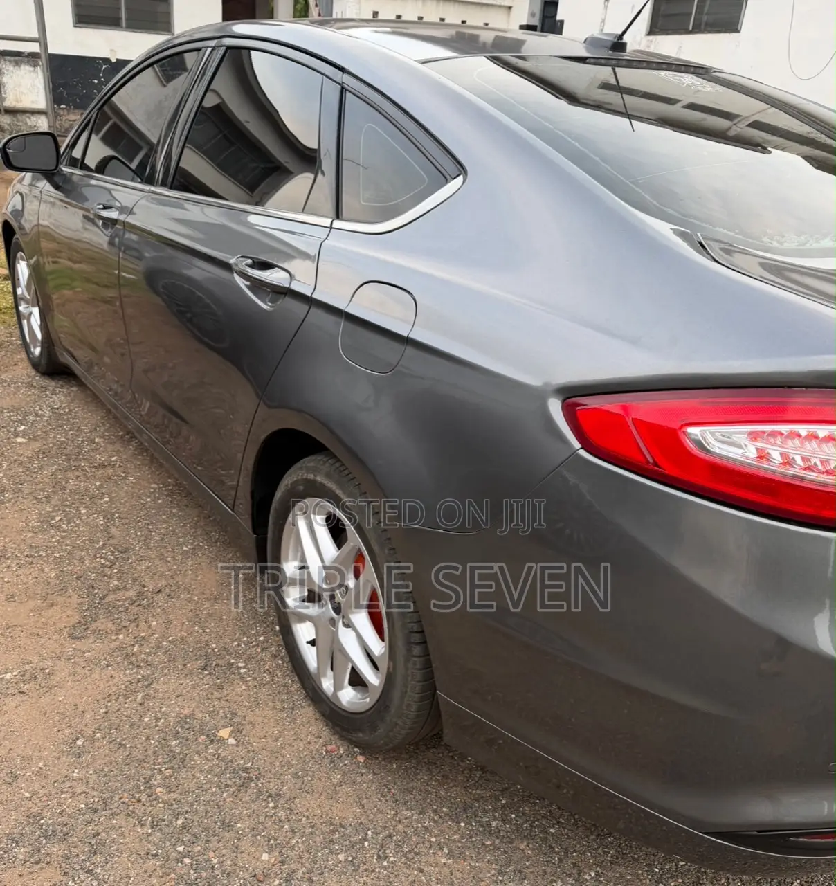 Ford Fusion 2014 Gray