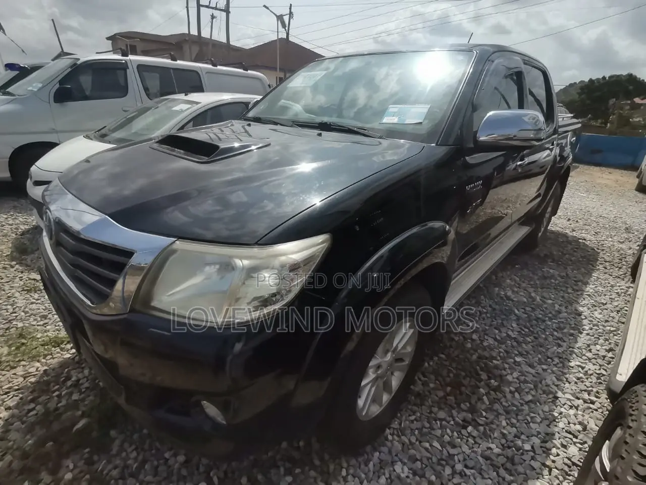 Toyota Hilux 2015 Black