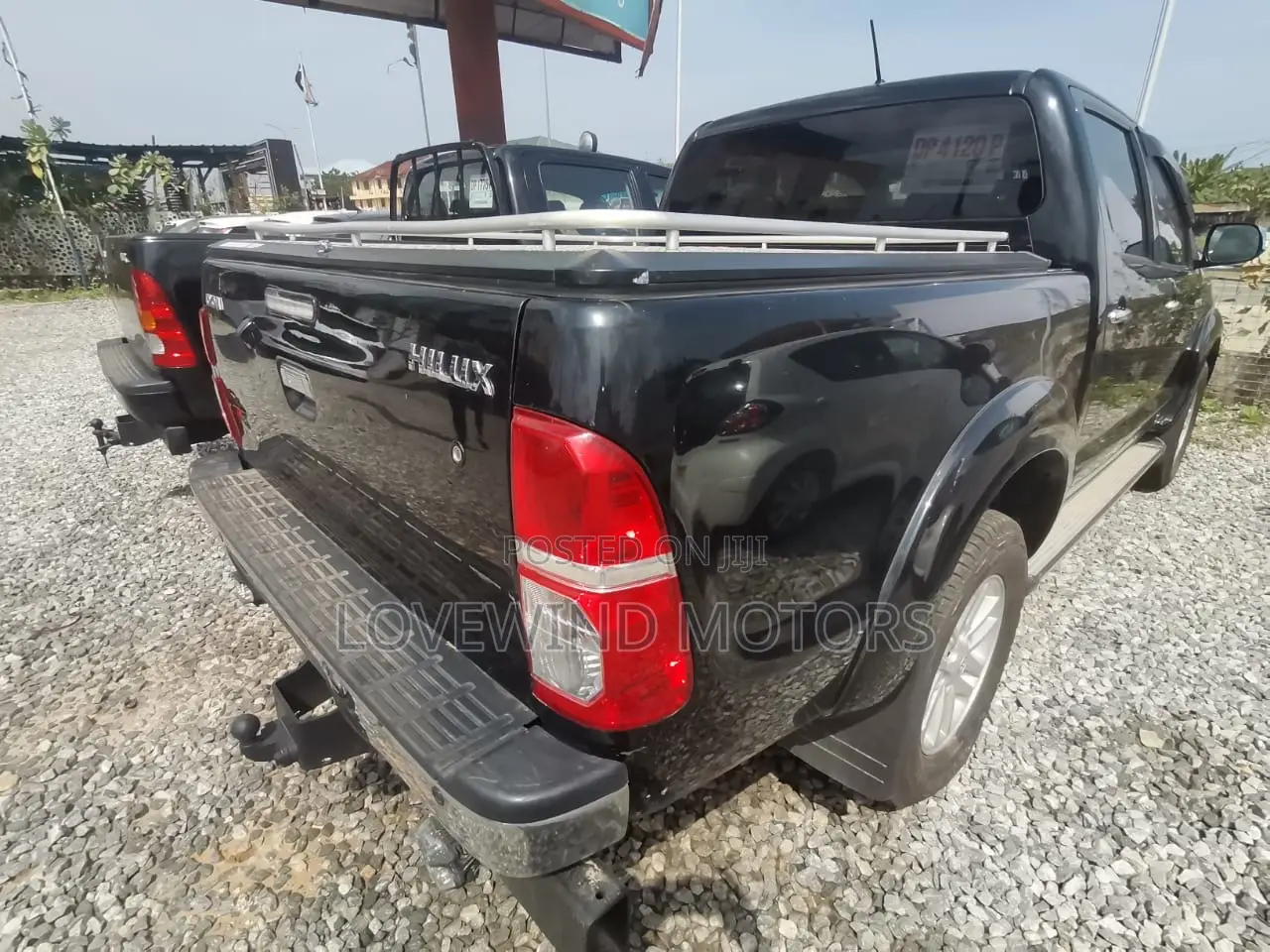 Toyota Hilux 2015 Black