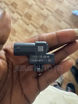 2022-2025 Honda Civic,City, and Hr-v Impact Sensor (77970-TZR-S110-M1)
