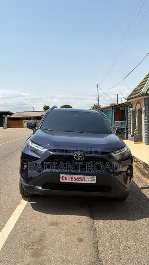 Toyota RAV4 Adventure 2022 Blue
