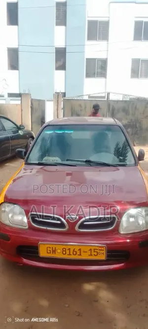 Nissan Micra 2010 Red