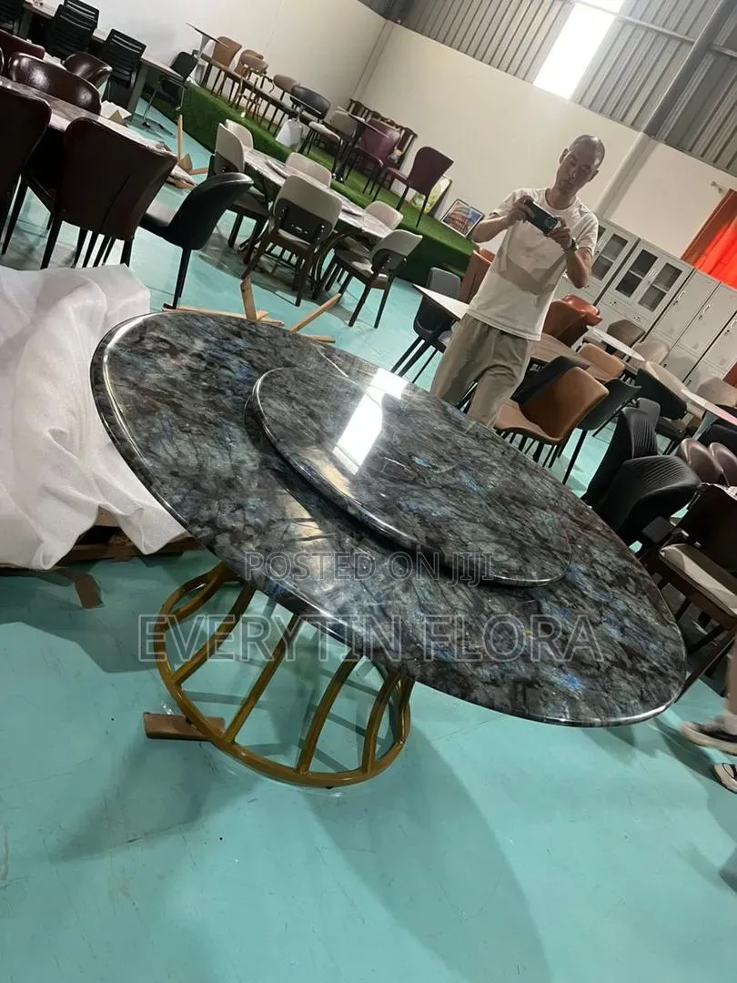 Dinning Table