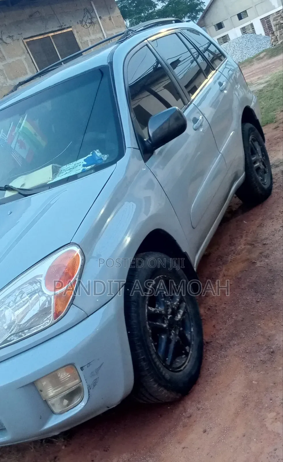Toyota RAV4 Automatic 2002 Silver