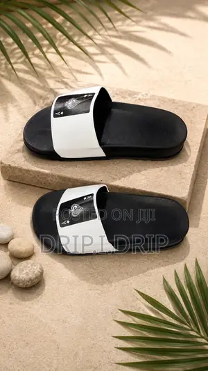 Classic Men Slides . Very Authentic and Tough . Very Classics