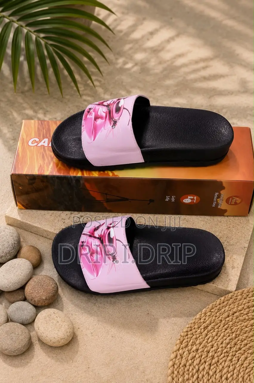 Classic Men Slides . Very Authentic and Tough . Very Classics