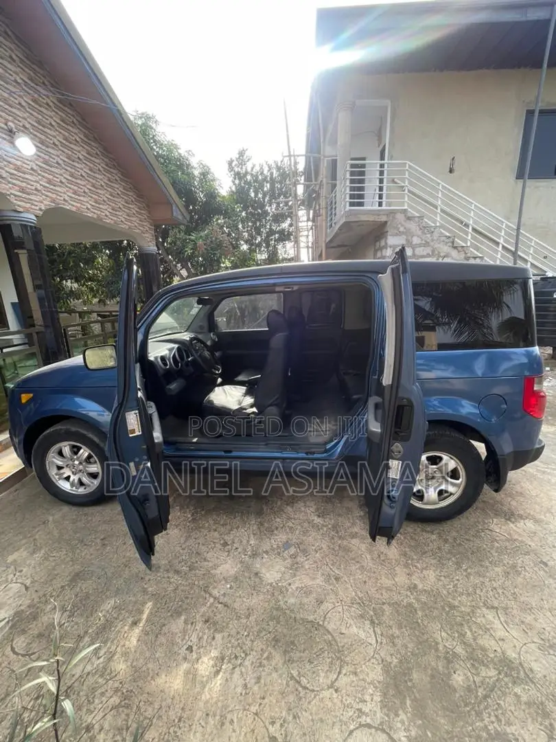 Honda Element 2007 Blue