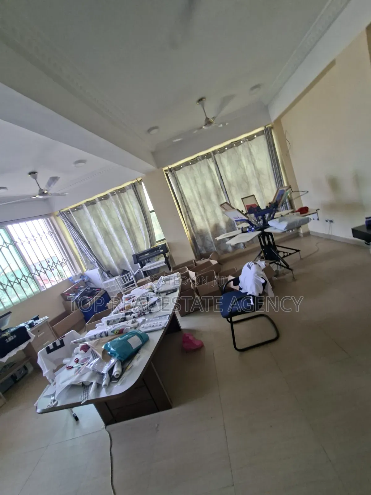 Office Space for Rent at Done , K. Boat