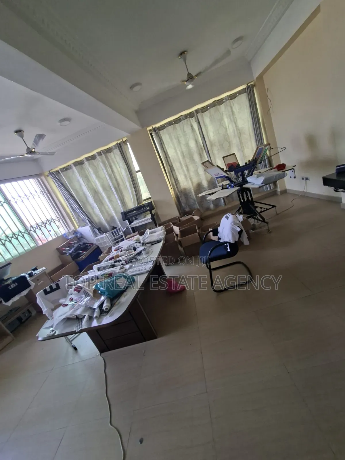 Office Space for Rent at Done , K. Boat