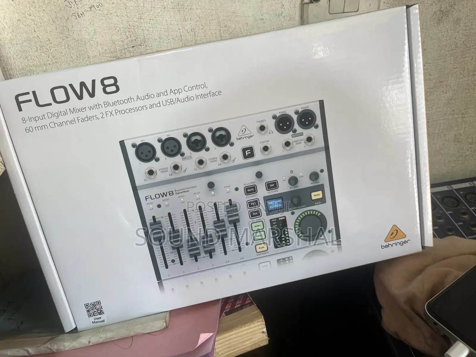 Behringer Flow 8 Digital Mixer