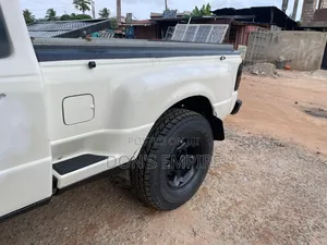 Ford Ranger Automatic 2002 White