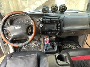 Ford Ranger Automatic 2002 White