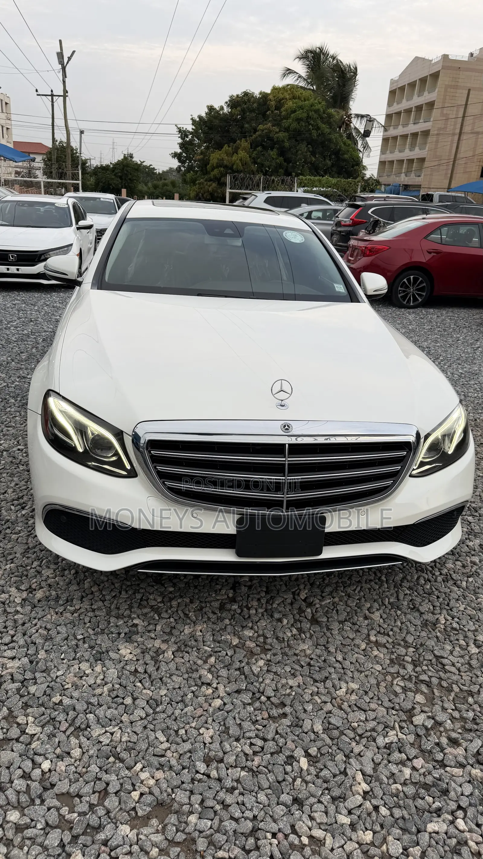 Mercedes-Benz E300 2018 White