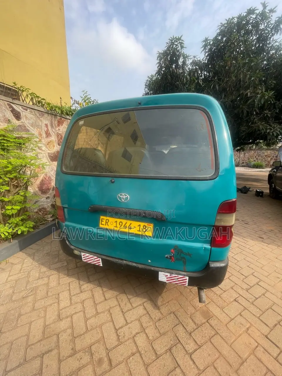 Toyota HiAce 2006 Green