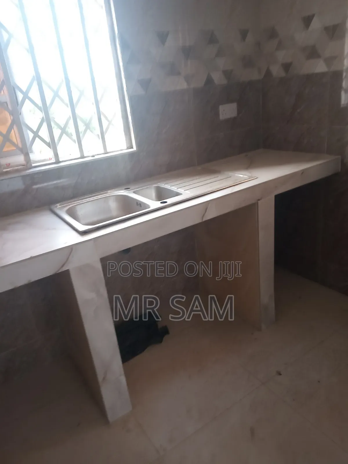 1bdrm Apartment in Tuba Road Side, Ga South Municipal for rent