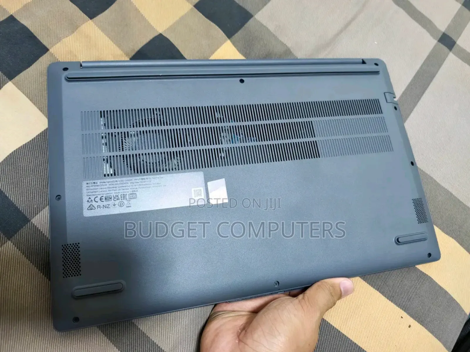 New Laptop Lenovo LOQ 15ARP9 16GB Intel Core i5 SSD 512GB