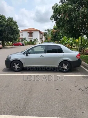 Nissan Versa 1.8 S 2008 Gray