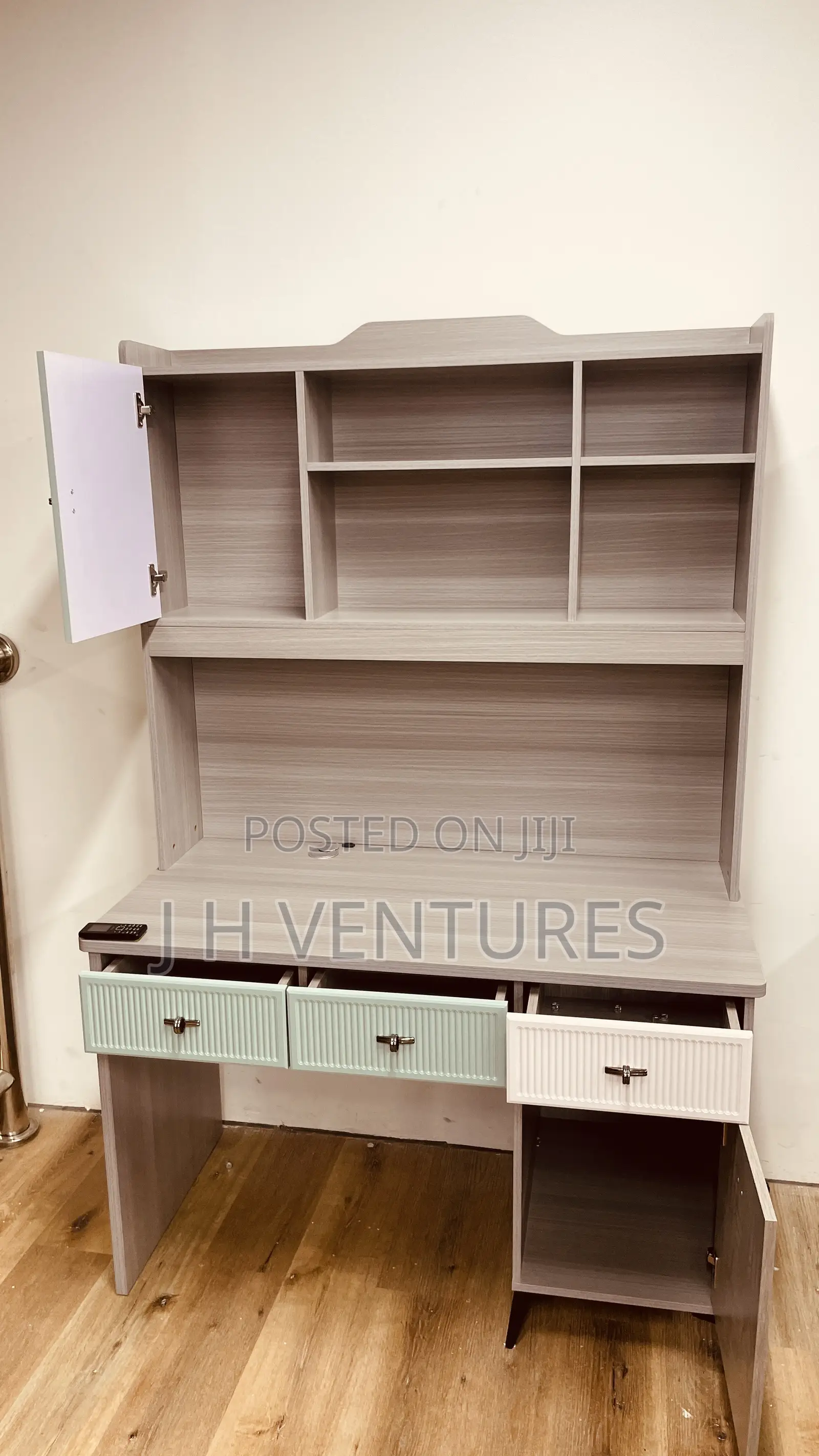 Computer Desk