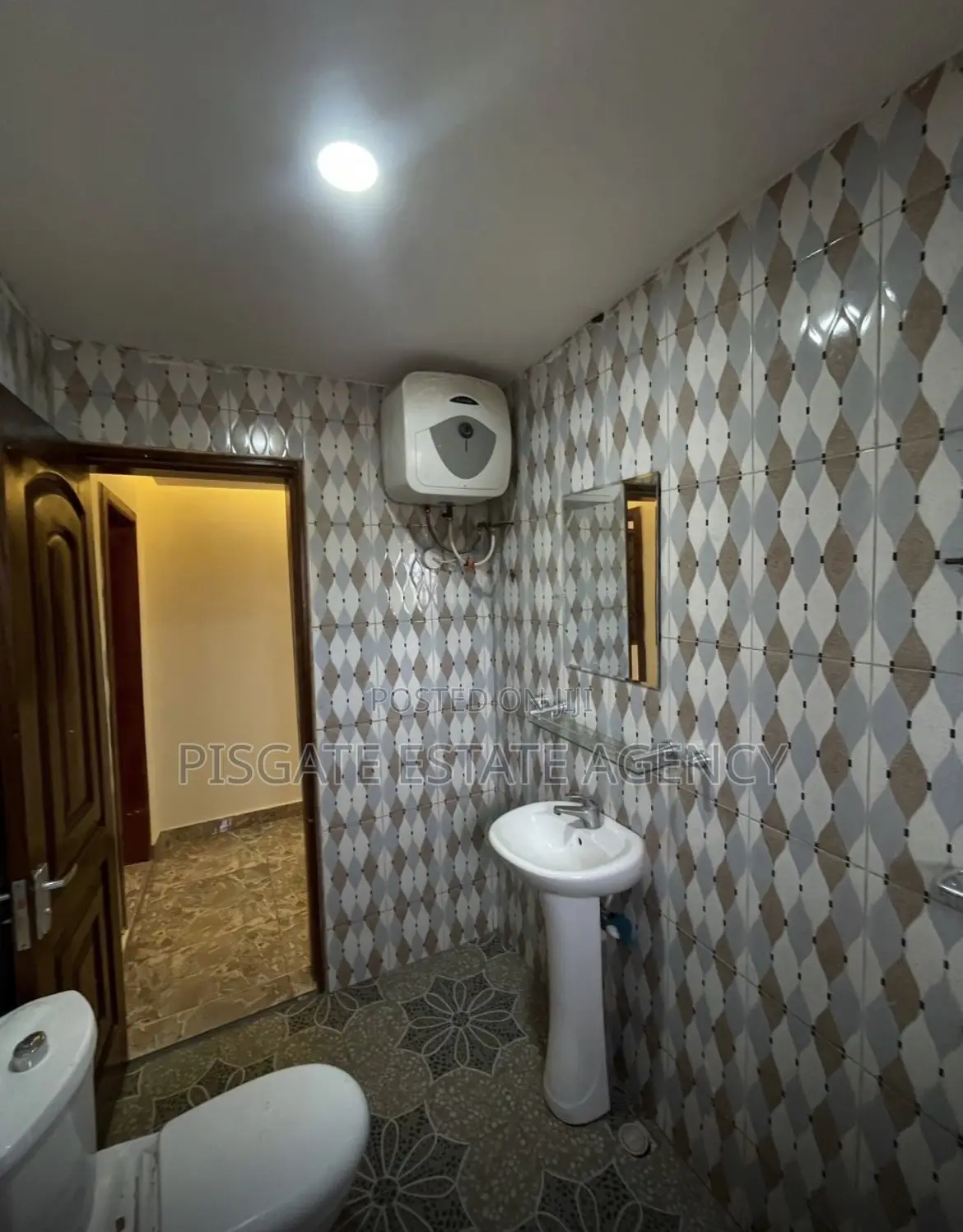 1bdrm Apartment in CP for rent
