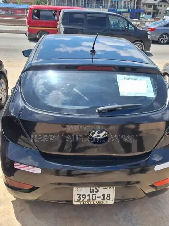 Hyundai Accent 2012 Black
