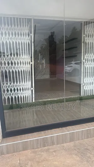 Decent Shop at Adenta Sakora Junction 5 for Rent