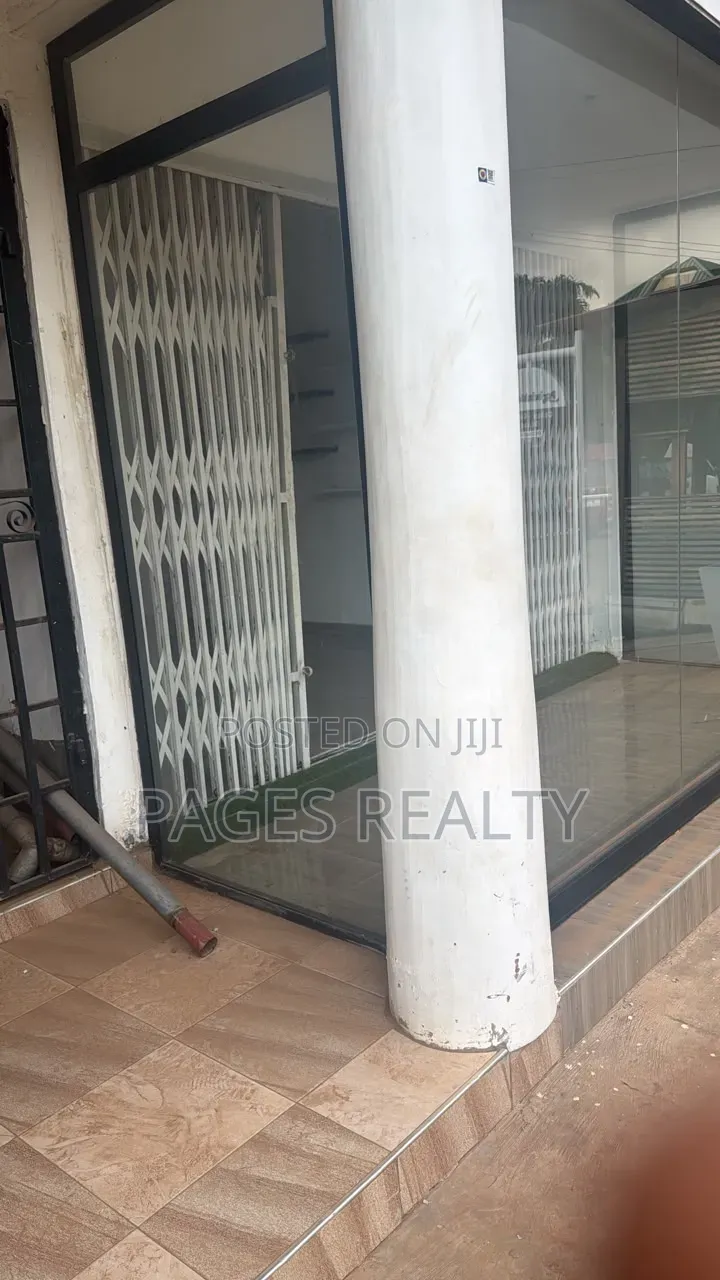 Decent Shop at Adenta Sakora Junction 5 for Rent